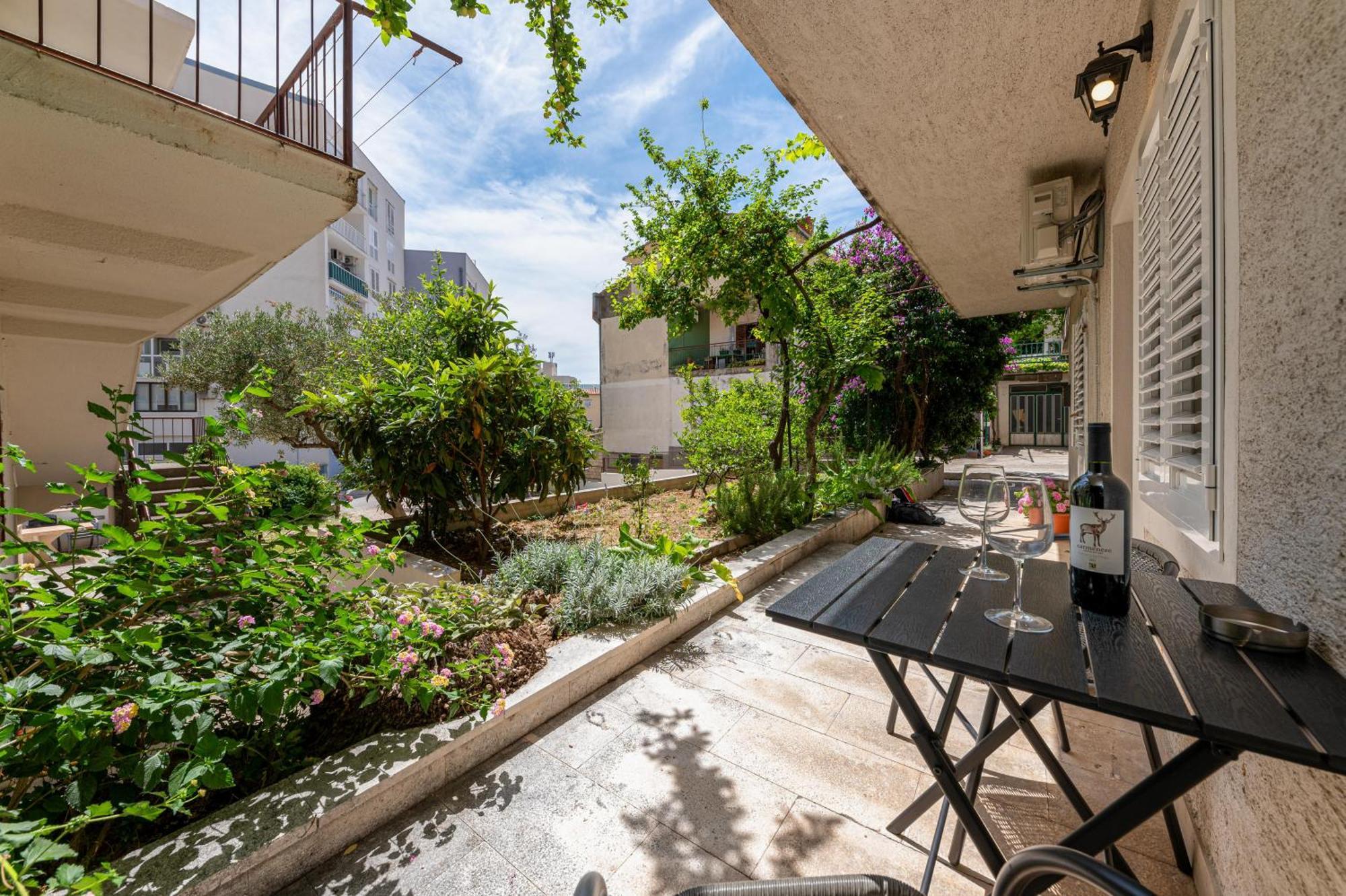 Apartman Biljana Макарска Экстерьер фото