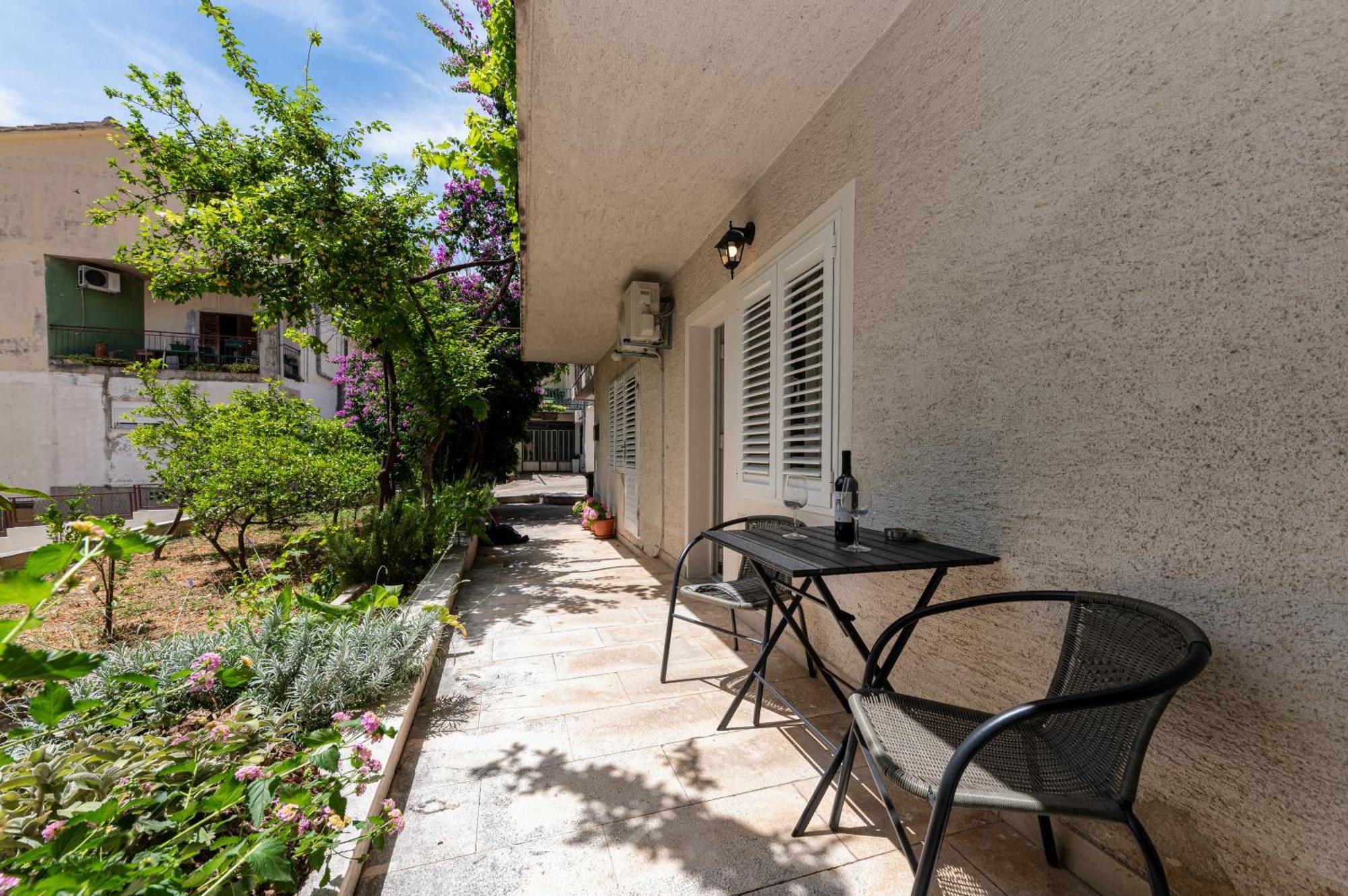 Apartman Biljana Макарска Экстерьер фото