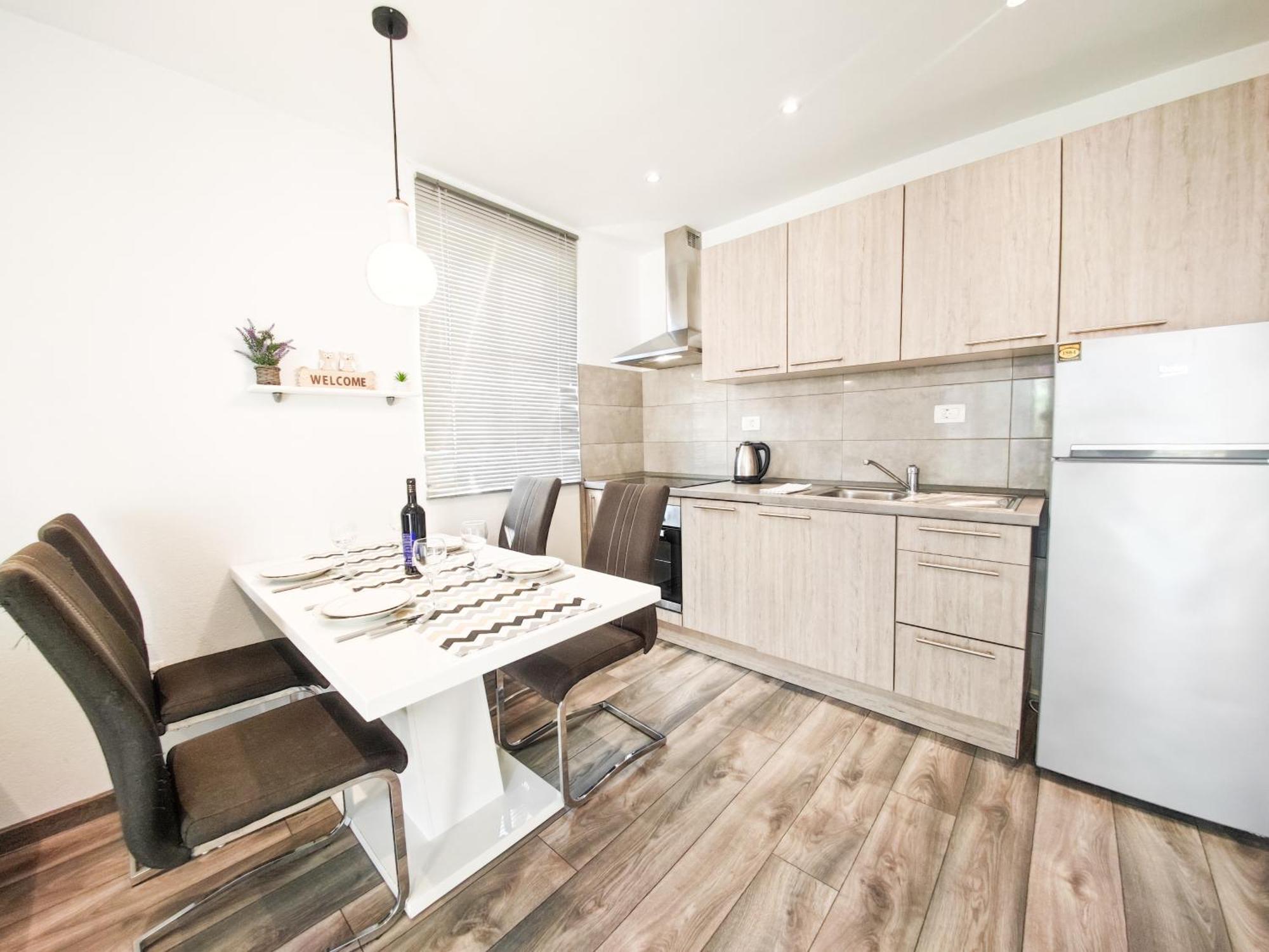 Apartman Biljana Макарска Экстерьер фото